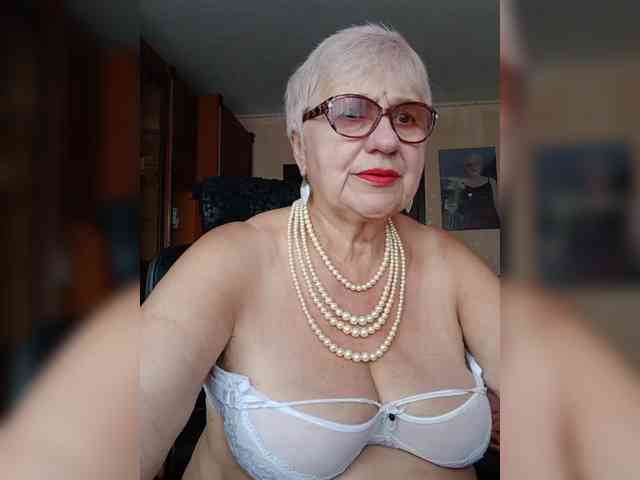 SweetCherry00 webcam
