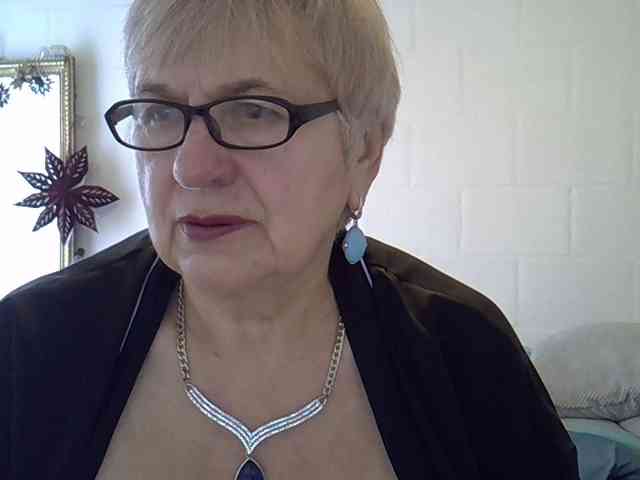 SweetCherry00 webcam