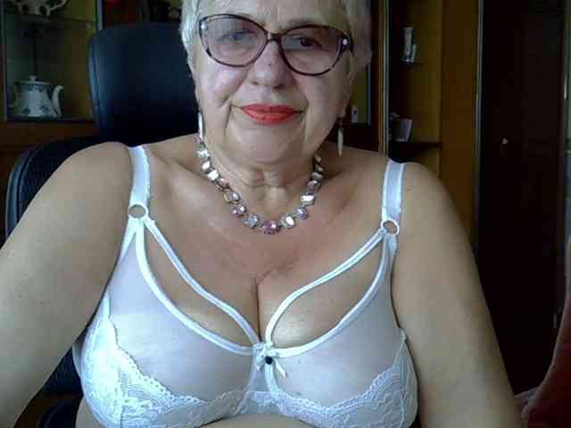 SweetCherry00 webcam