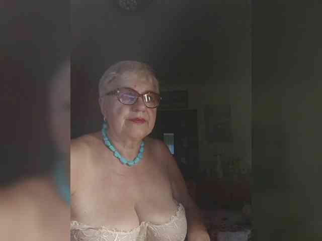 SweetCherry00 webcam