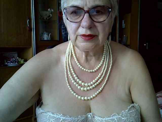 SweetCherry00 webcam
