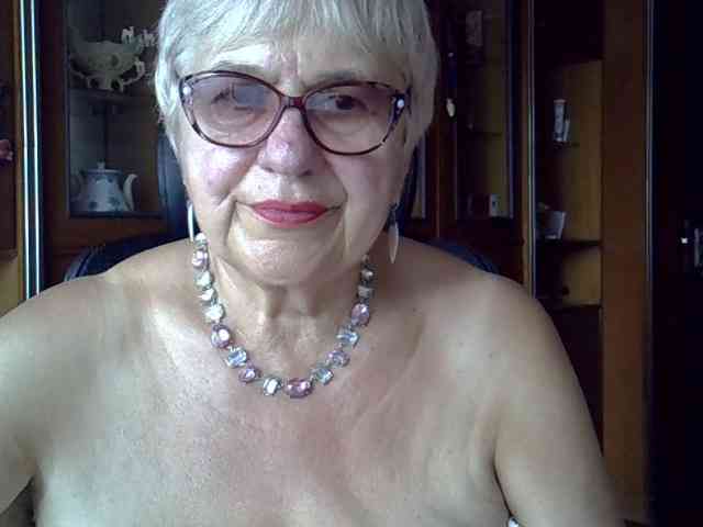 SweetCherry00 webcam