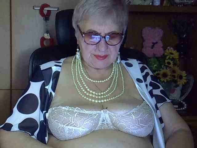 SweetCherry00 webcam