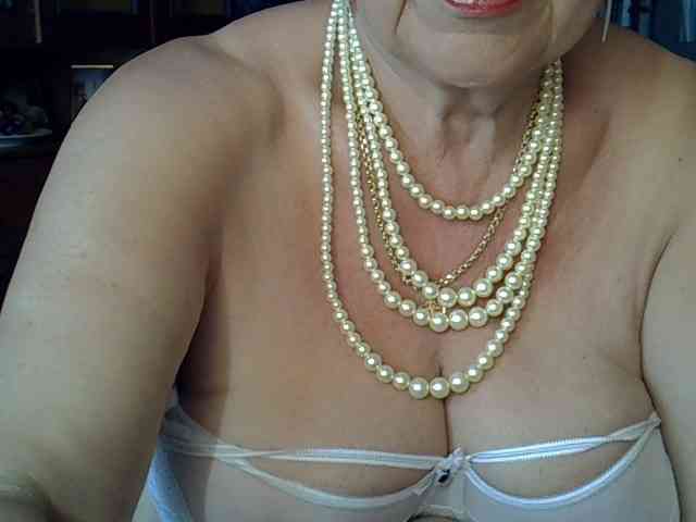 SweetCherry00 webcam