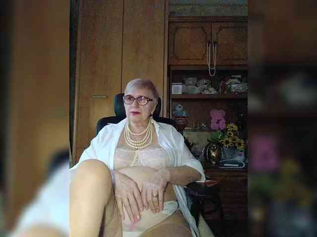 SweetCherry00 webcam