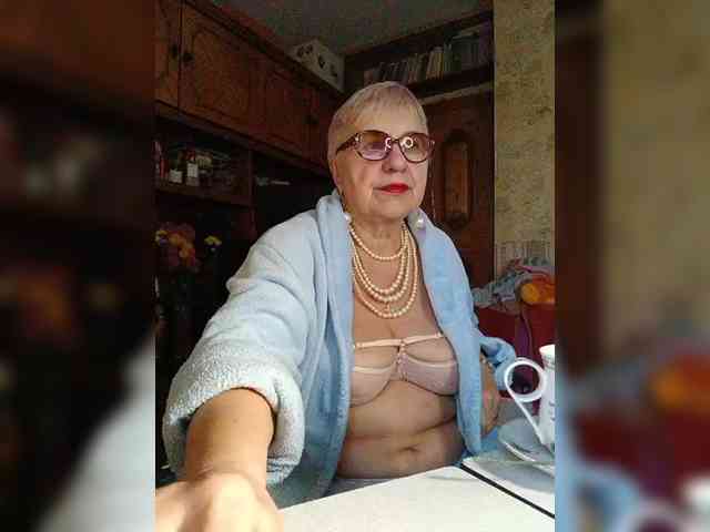 SweetCherry00 webcam