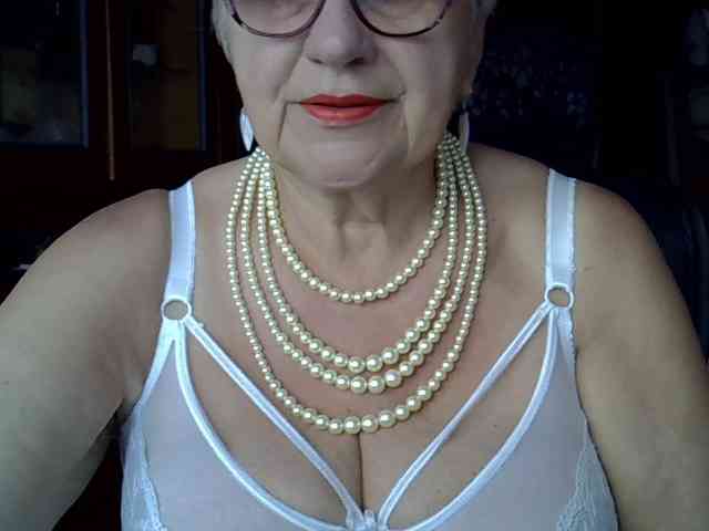 SweetCherry00 webcam