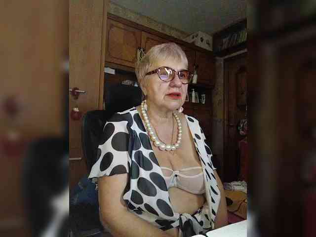 SweetCherry00 webcam