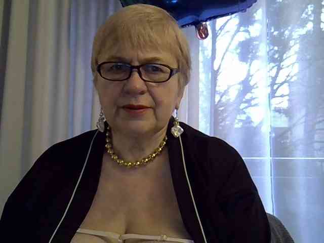 SweetCherry00 webcam
