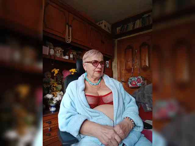 SweetCherry00 webcam