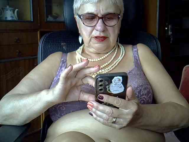 SweetCherry00 webcam
