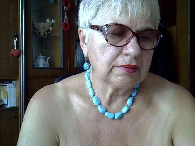 SweetCherry00 webcam