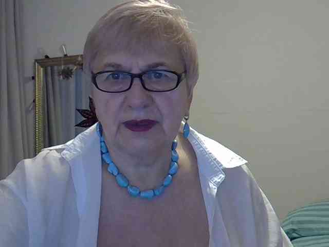 SweetCherry00 webcam