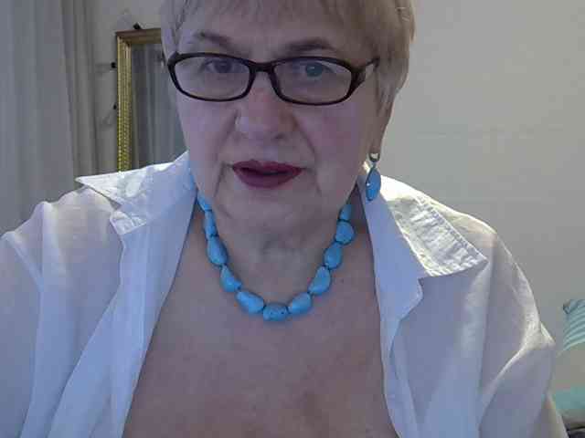 SweetCherry00 webcam