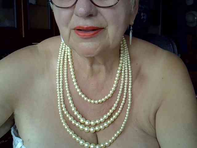 SweetCherry00 webcam