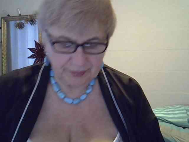 SweetCherry00 Live Webcam on BongaCams