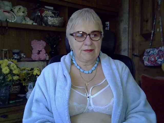SweetCherry00 webcam