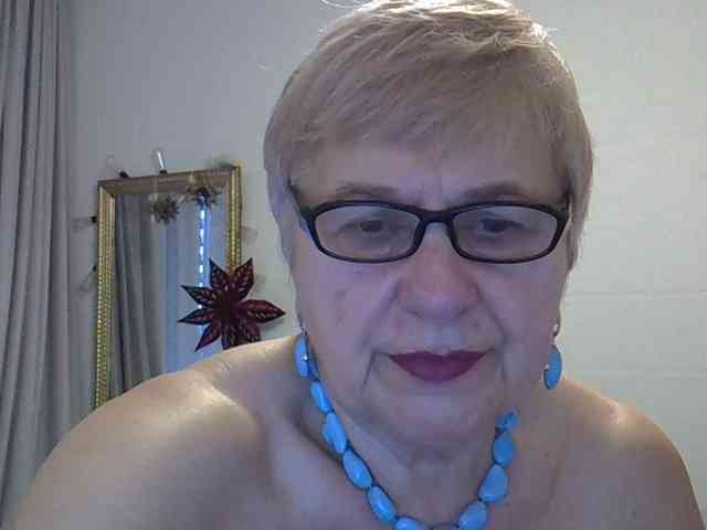 SweetCherry00 webcam