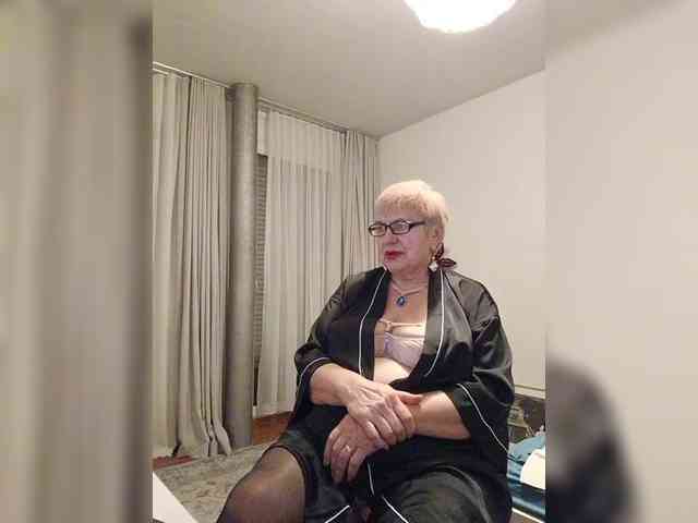 SweetCherry00 webcam