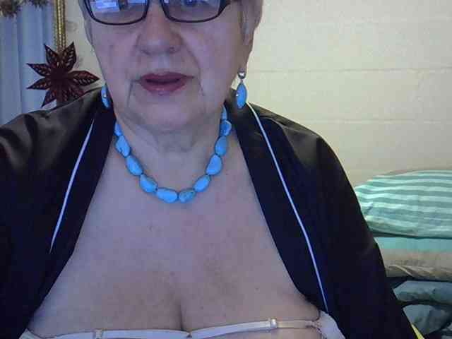 SweetCherry00 webcam