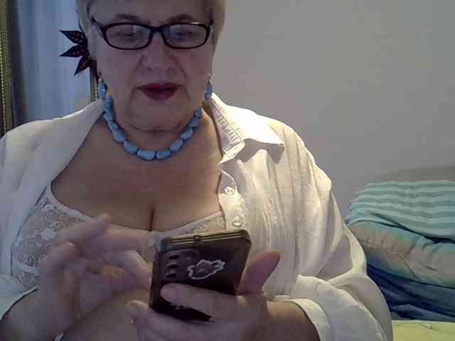 SweetCherry00 webcam