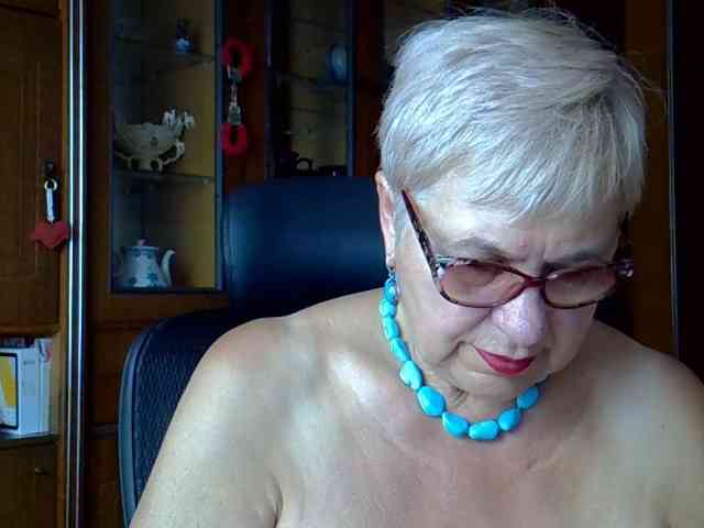 SweetCherry00 webcam
