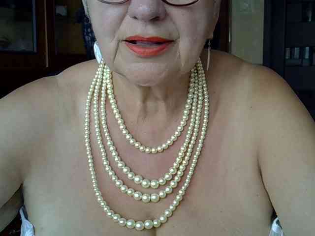 SweetCherry00 webcam