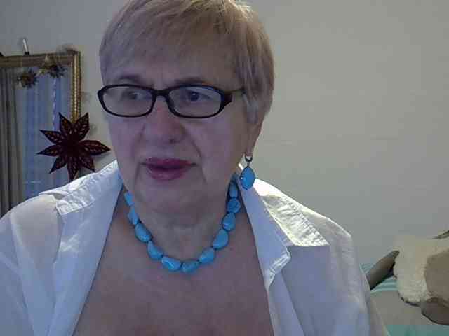 SweetCherry00 webcam