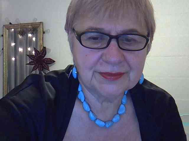 SweetCherry00 webcam