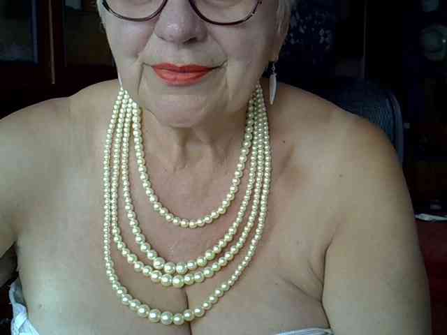 SweetCherry00 webcam