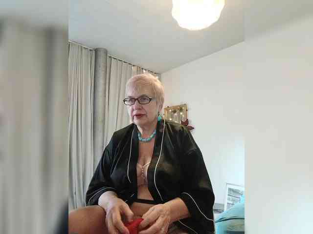 SweetCherry00 webcam