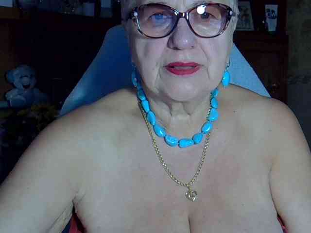 SweetCherry00 webcam