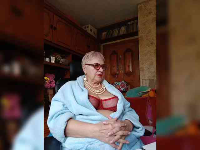 SweetCherry00 webcam