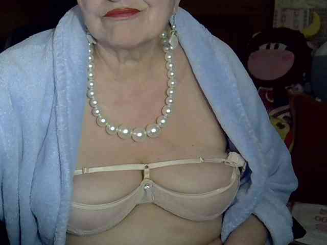 SweetCherry00 webcam