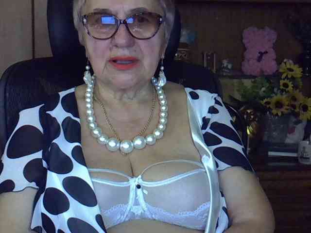 SweetCherry00 webcam
