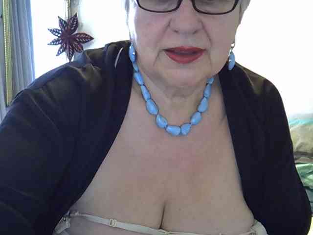 SweetCherry00 webcam