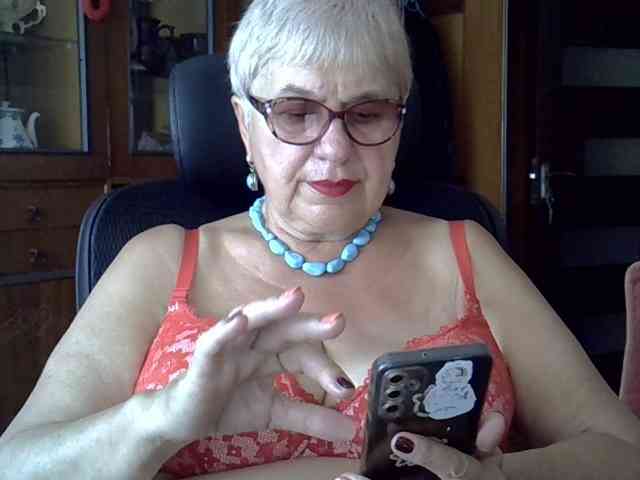 SweetCherry00 webcam
