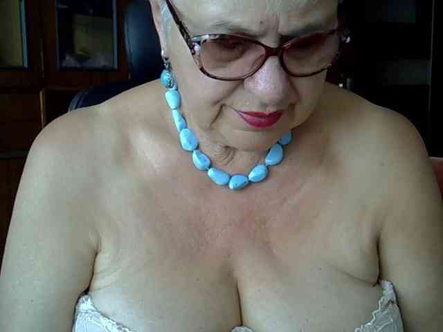 SweetCherry00 webcam