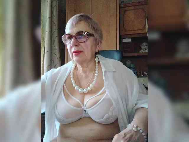 SweetCherry00 webcam