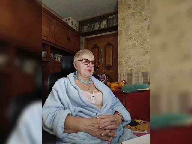 SweetCherry00 webcam