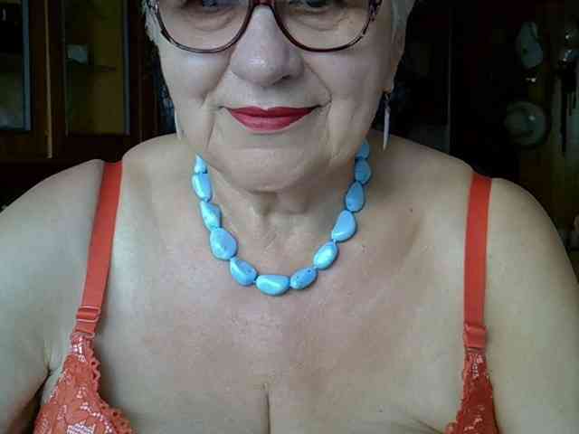 SweetCherry00 webcam