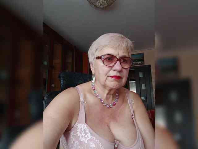 SweetCherry00 webcam