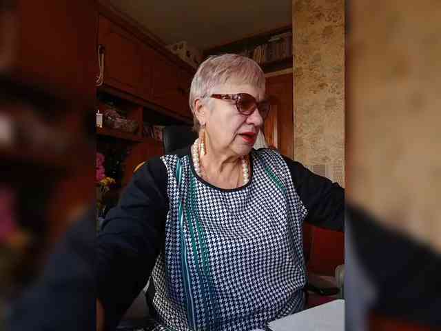 SweetCherry00 webcam