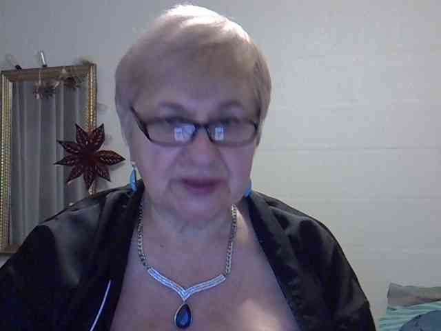 SweetCherry00 webcam