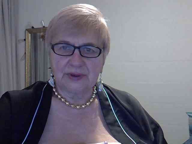 SweetCherry00 webcam