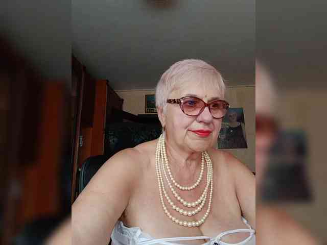 SweetCherry00 webcam