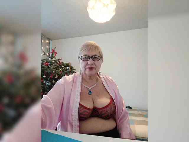 SweetCherry00 webcam