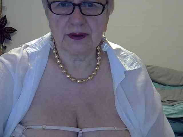 SweetCherry00 webcam