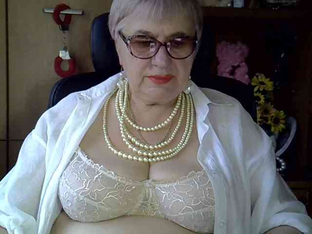 SweetCherry00 webcam