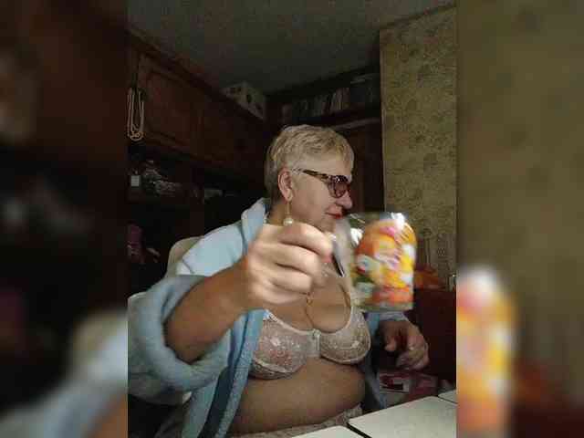 SweetCherry00 webcam